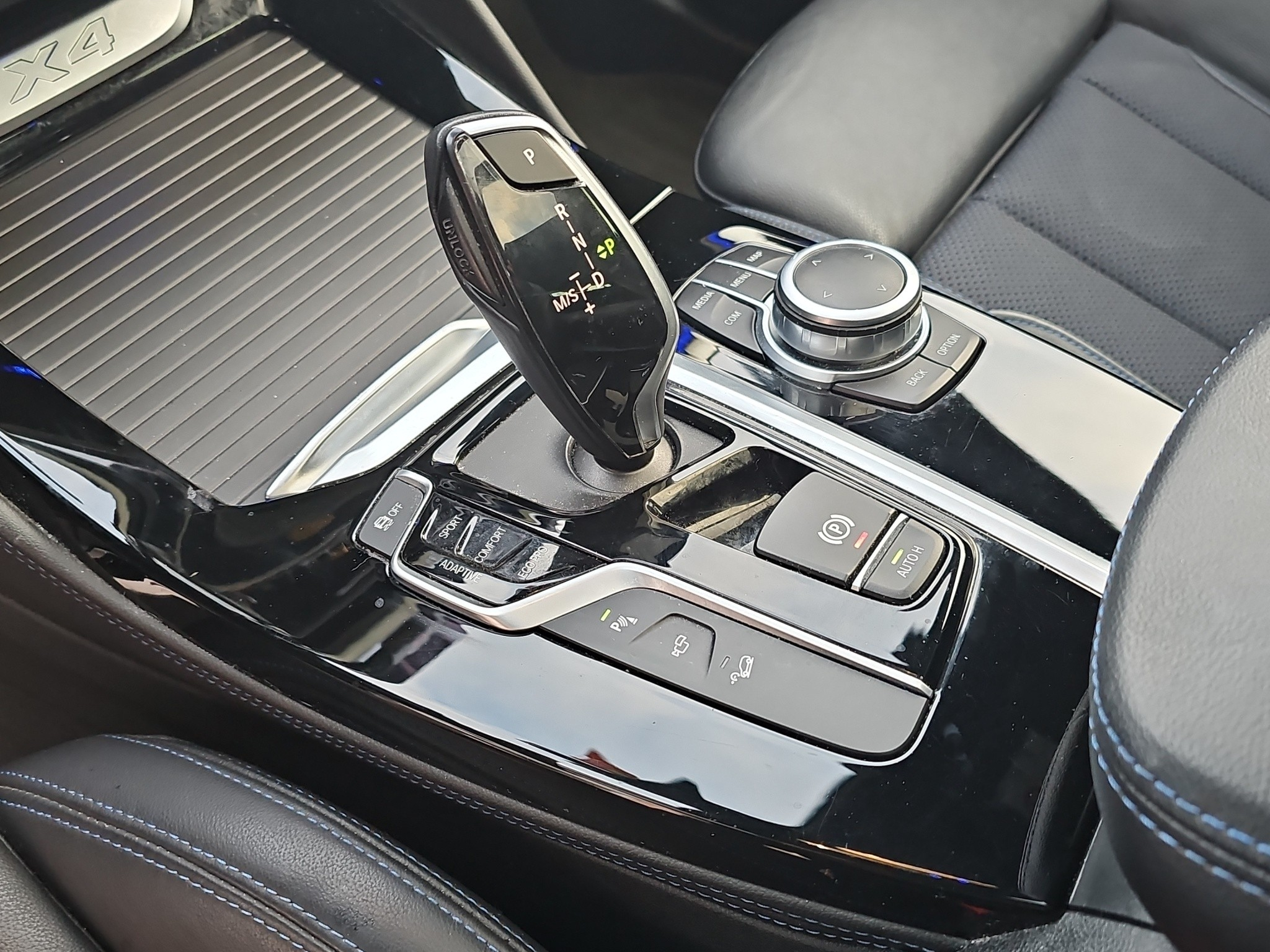 listing desktop thumbnail image 22