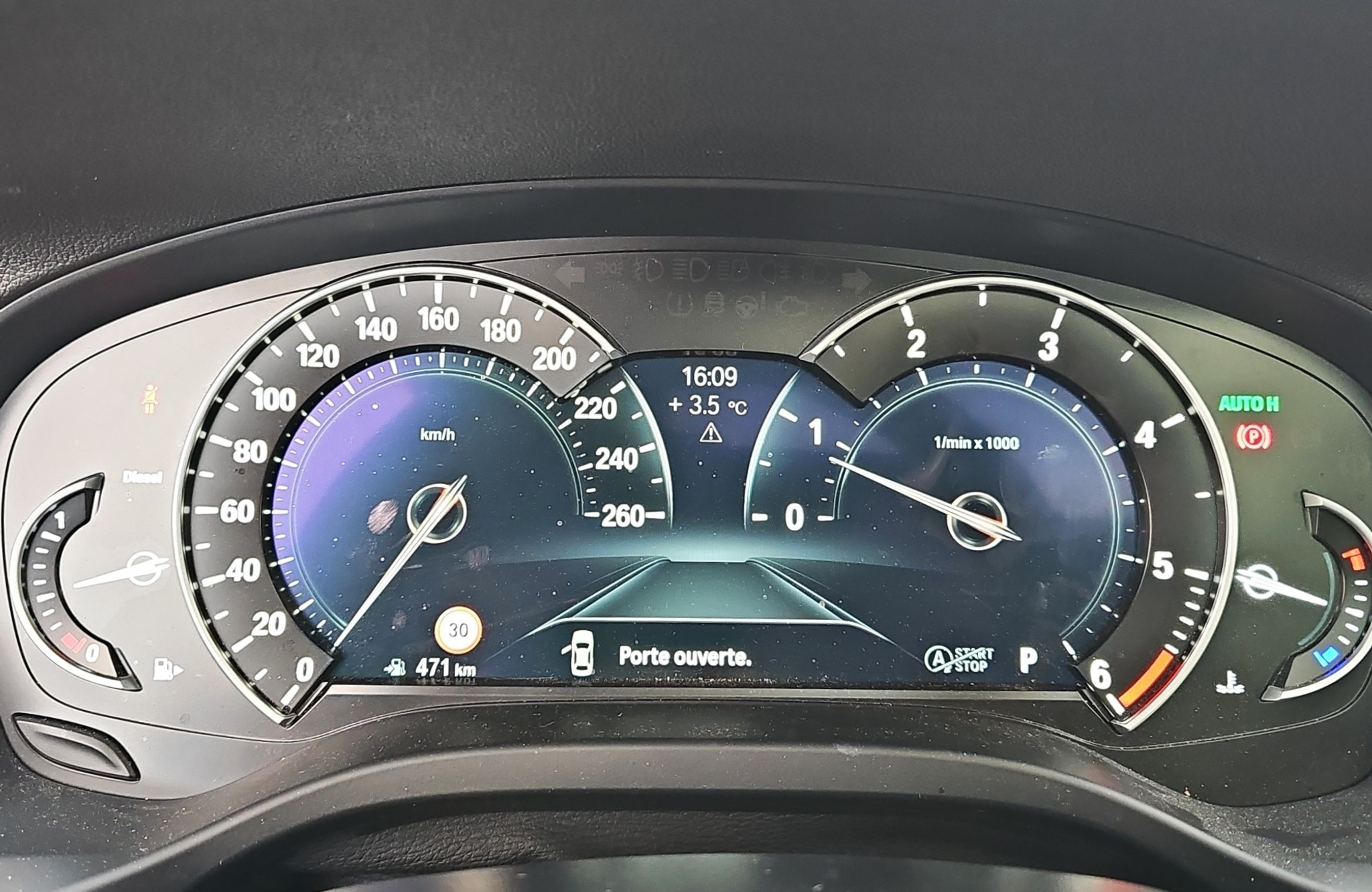 listing desktop thumbnail image 17