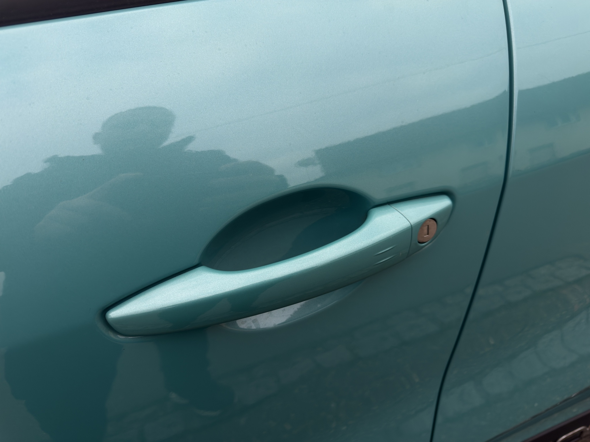 listing desktop thumbnail image 23