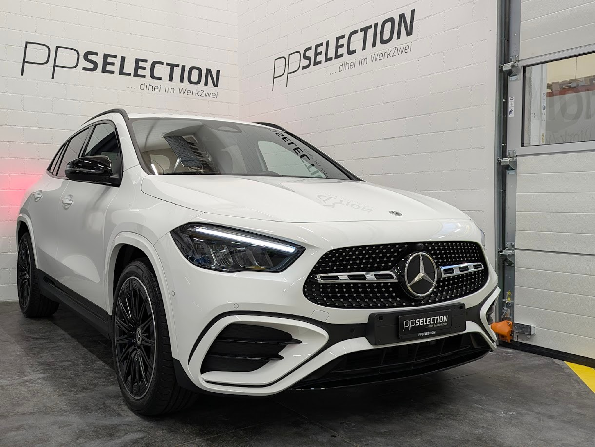 Mercedes-Benz GLA-Class