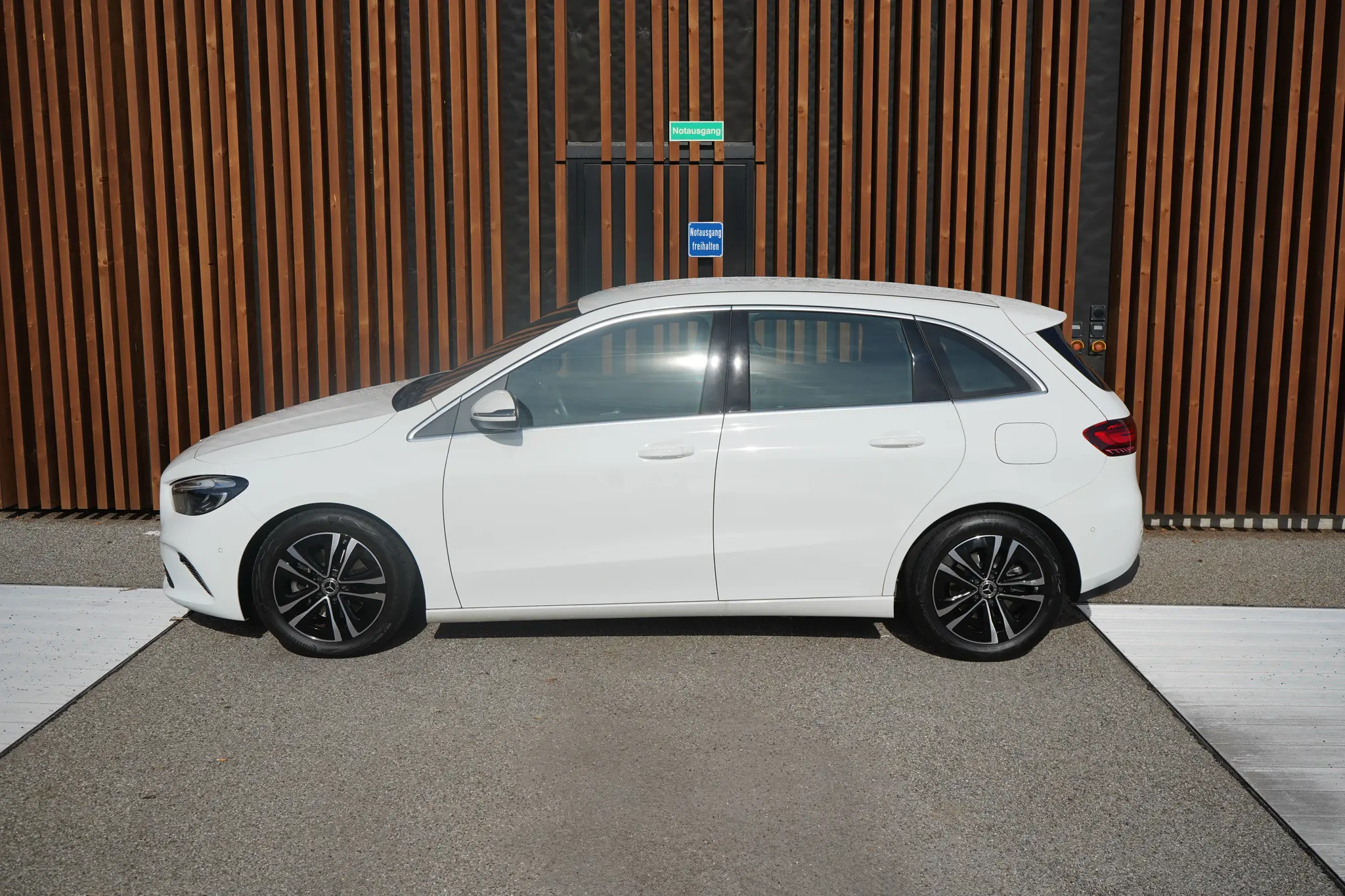 deal-image-3
