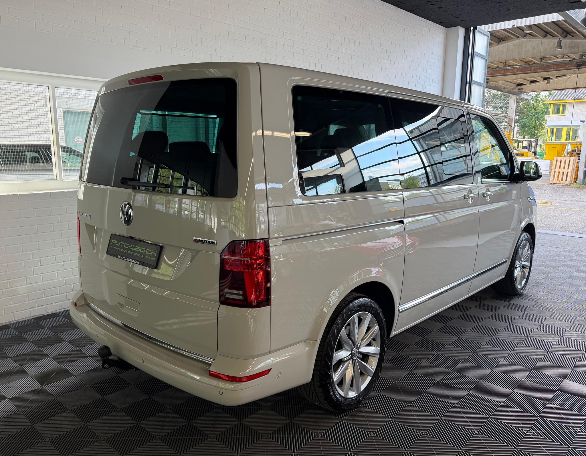deal-image-2