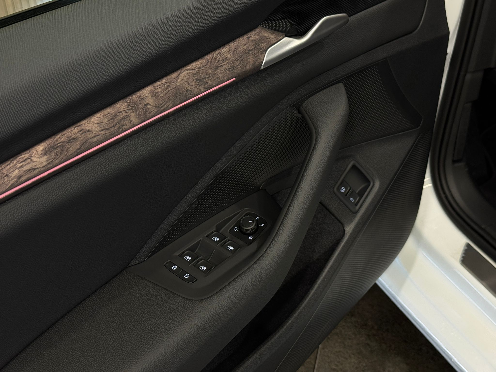 deal-image-5
